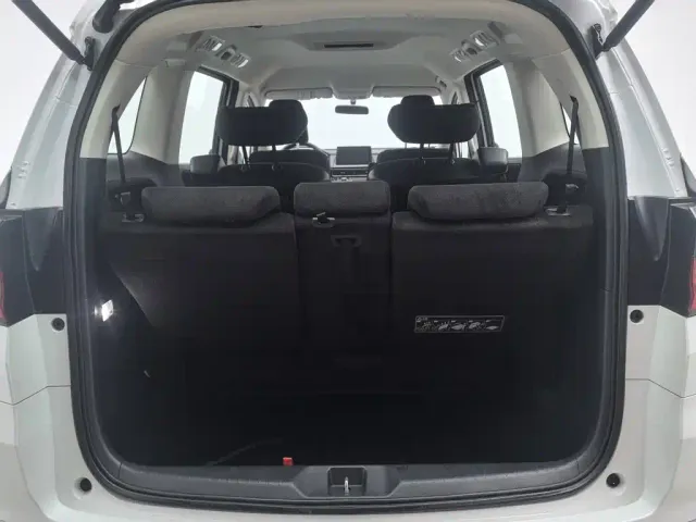 Honda Odyssey — Фото автомобиля 16