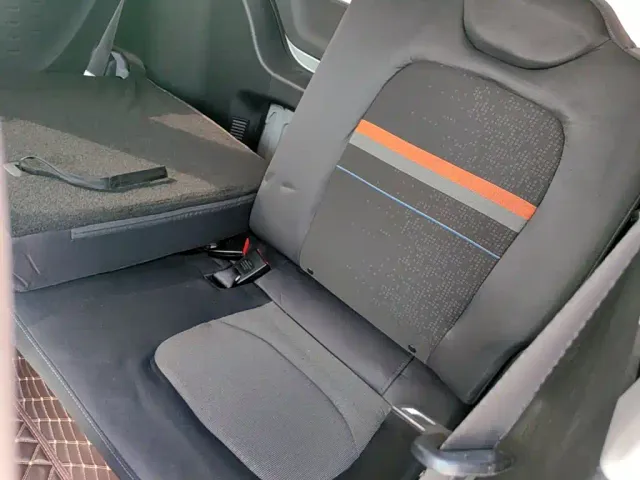 Wuling Hongguang Mini EV — Фото автомобиля 16
