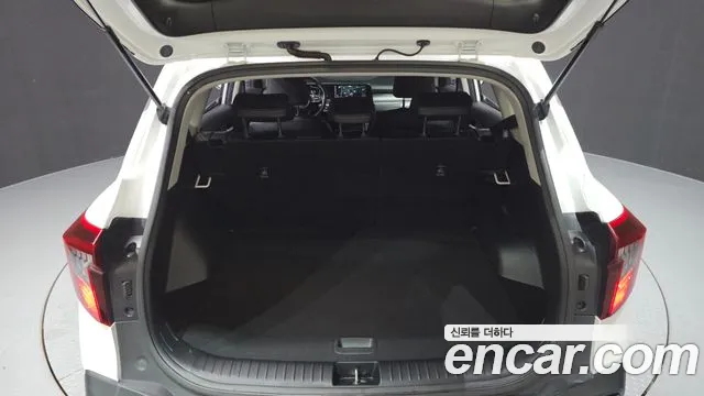 Kia Seltos New — Фото автомобиля 20