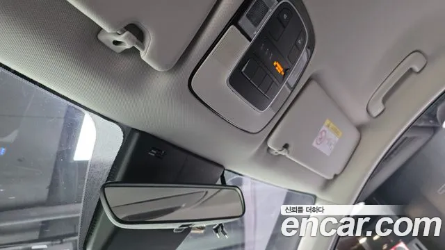 Hyundai Tucson Tucson (NX4) Дизель 2.0 2WD — Фото автомобиля 19
