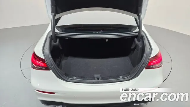 Mercedes-Benz E-Class W213 — Фото автомобиля 18