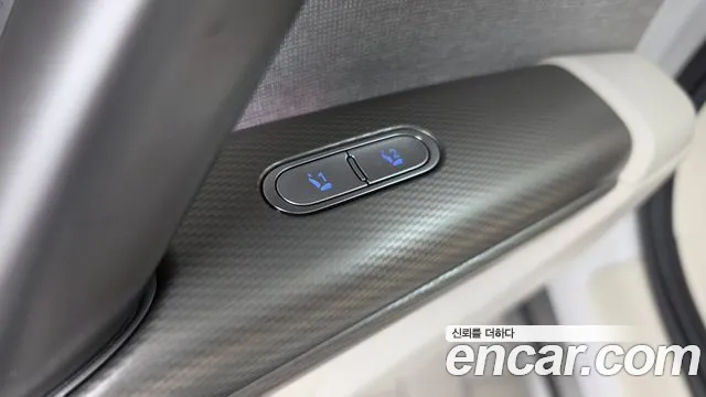 Genesis GV60 — Фото автомобиля 25