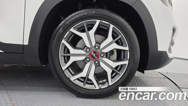 Kia Seltos — Фото автомобиля 6