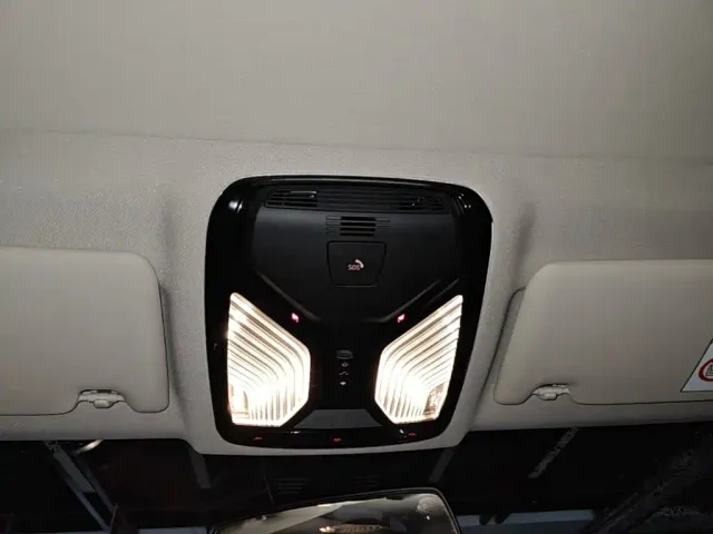 BMW 3 Series — Фото автомобиля 17