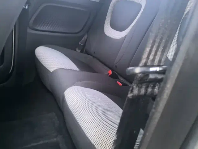 Wuling Hongguang Mini EV — Фото автомобиля 16