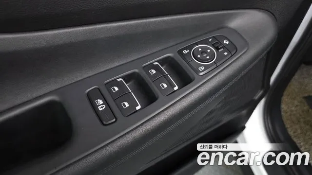 Hyundai Santafe — Фото автомобиля 26