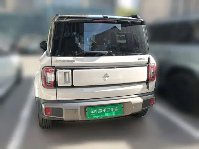 Baojun Yep Plus — Фото автомобиля 3