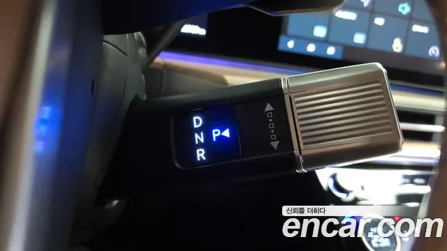 Hyundai Santa Fe MX5 — Фото автомобиля 12