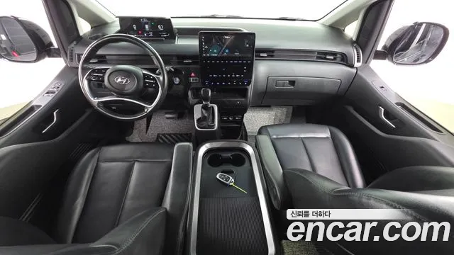 Hyundai Staria — Фото автомобиля 10