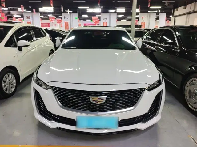 Cadillac CT5 — Фото автомобиля 2