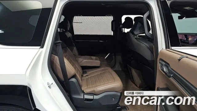 Kia EV9 — Фото автомобиля 11