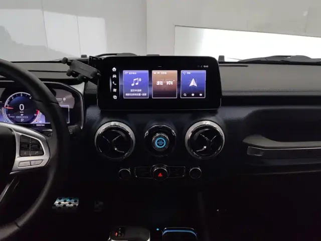 BAIC BJ40 — Фото автомобиля 13