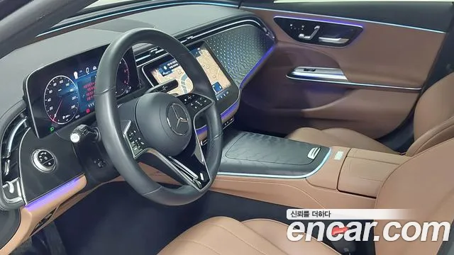 Mercedes-Benz E-Class — Фото автомобиля 14