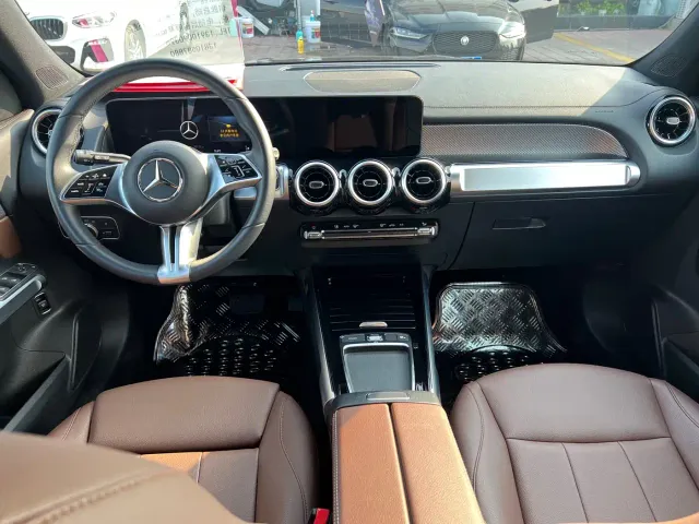 Mercedes-Benz GLB-Class — Фото автомобиля 10