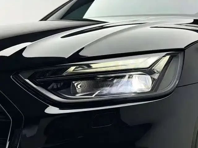 Audi Q5L — Фото автомобиля 13