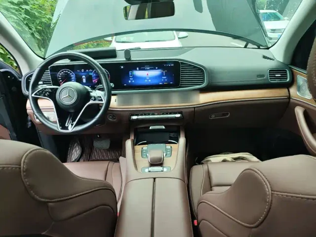 Mercedes-Benz GLE-Class — Фото автомобиля 13
