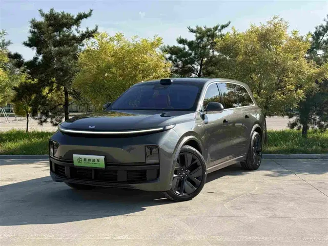 Фотография автомобиля — Li Auto L9