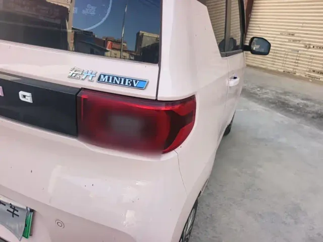 Wuling Hongguang Mini EV — Фото автомобиля 7