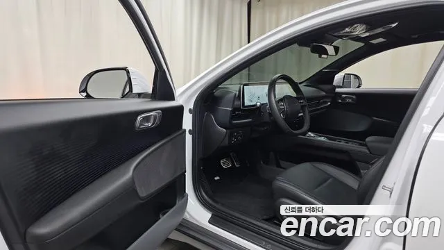 Hyundai Ioniq 6 — Фото автомобиля 15
