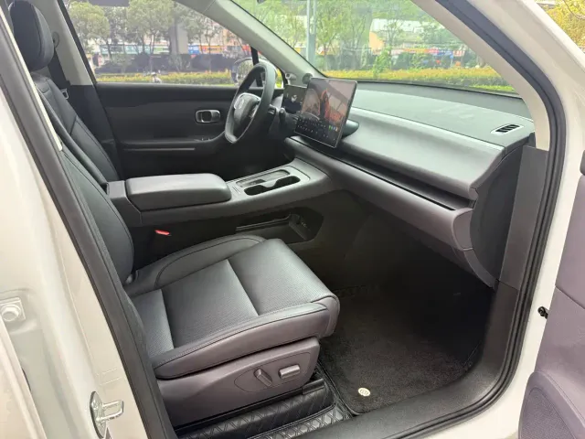 Leapmotor Leapmotor C10 2024 530 Comfort Edition — Фото автомобиля 8