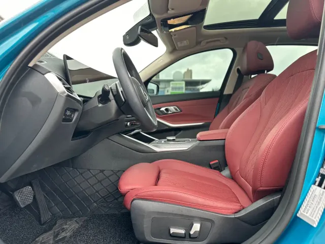 BMW 3 Series — Фото автомобиля 5