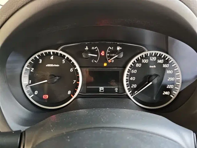 Nissan Sylphy — Фото автомобиля 11
