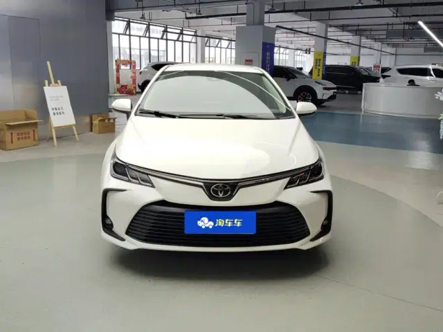 Toyota Corolla — Фото автомобиля 2