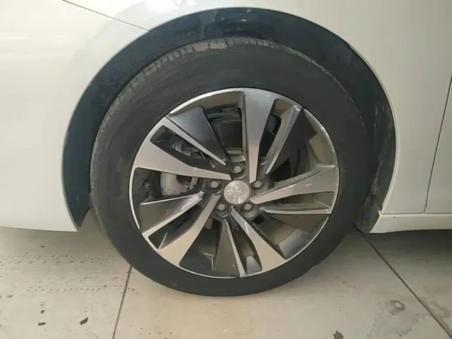 Peugeot 408 — Фото автомобиля 22