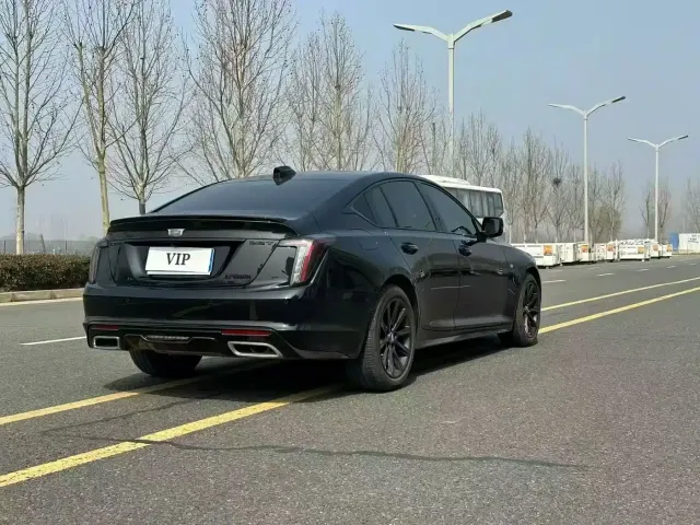 Cadillac Cadillac CT5 2025 Model 28T Track Performance Edition — Фото автомобиля 9