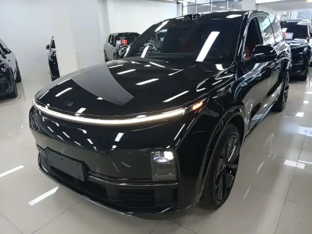 Фотография автомобиля — Li Auto L9