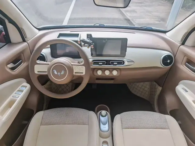 Wuling Hongguang Mini EV — Фото автомобиля 9