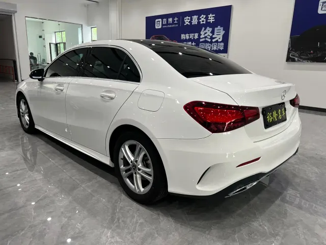 Mercedes-Benz A-Class — Фото автомобиля 6