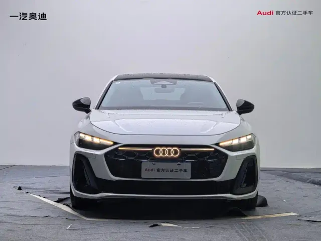Audi A5L — Фото автомобиля 2