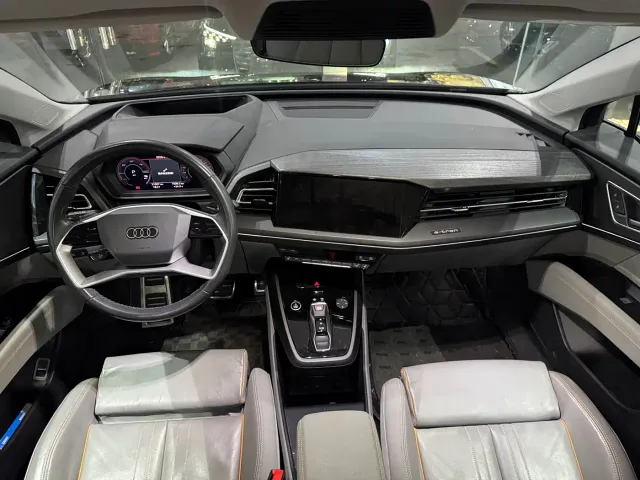 Audi Q5 e-tron — Фото автомобиля 8
