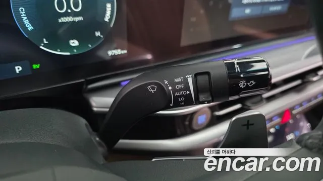 Hyundai Grandeur GN7 — Фото автомобиля 29