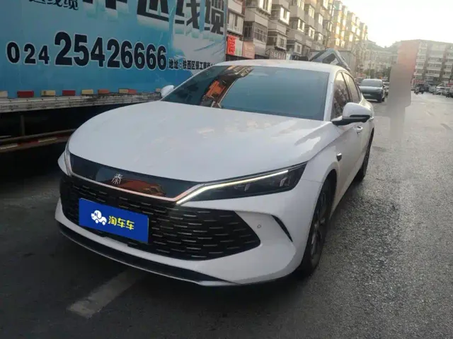 Фотография автомобиля — BYD Qin L