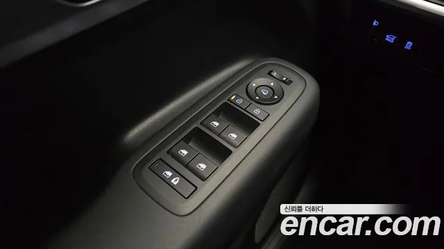 Hyundai Santa Fe MX5 — Фото автомобиля 21