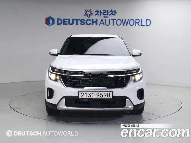 Kia Seltos Новый Seltos Бензин 2.0 2WD — Фото автомобиля 3