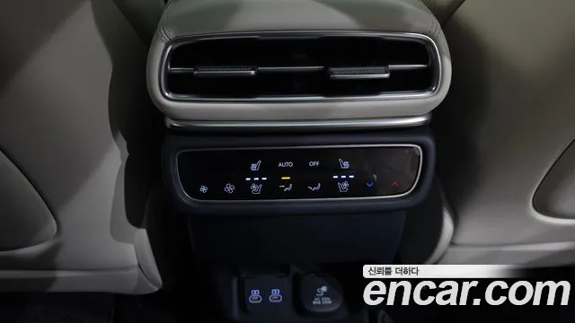 Genesis GV80 3.5T Бензин AWD — Фото автомобиля 16