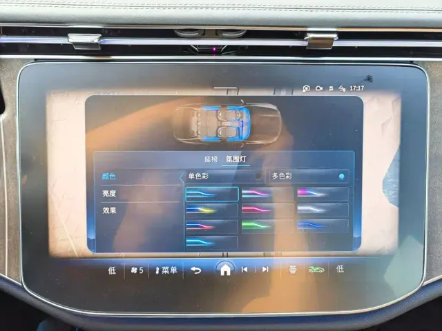 Mercedes-Benz E-Class — Фото автомобиля 16