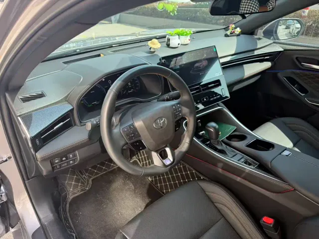 Toyota Avalon — Фото автомобиля 8