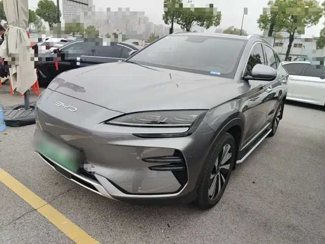 Фотография автомобиля — BYD Song PLUS