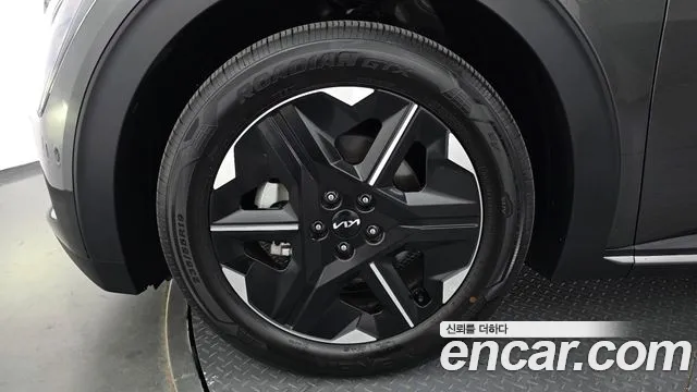 Kia EV6 New — Фото автомобиля 5