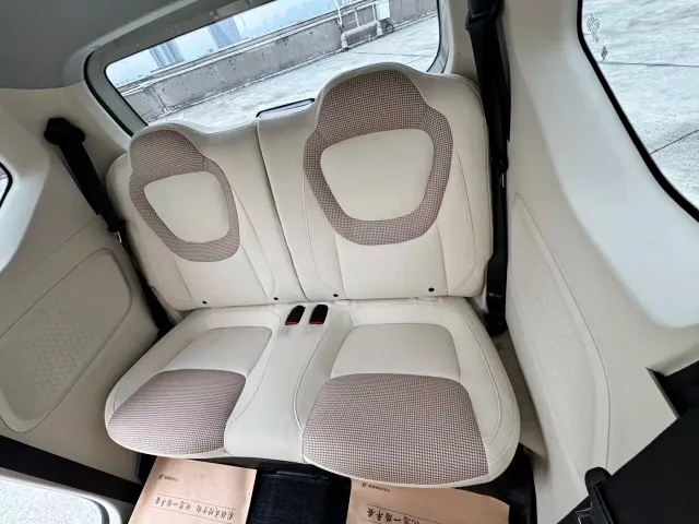 Wuling Hongguang Mini EV — Фото автомобиля 14