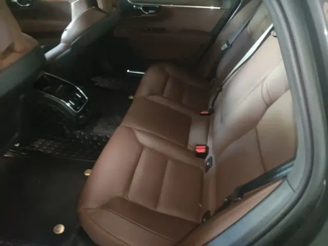 Volvo S90 — Фото автомобиля 16