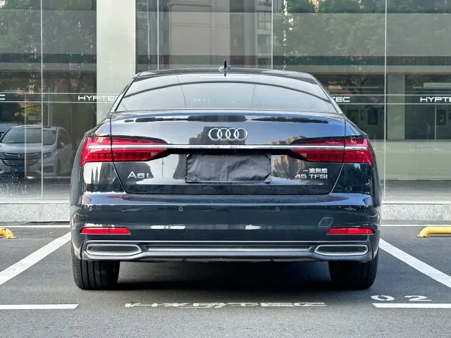 Audi A6L — Фото автомобиля 4