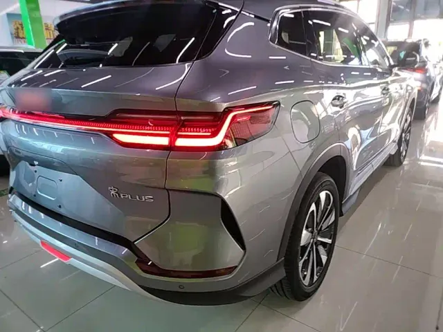BYD Song PLUS — Фото автомобиля 7