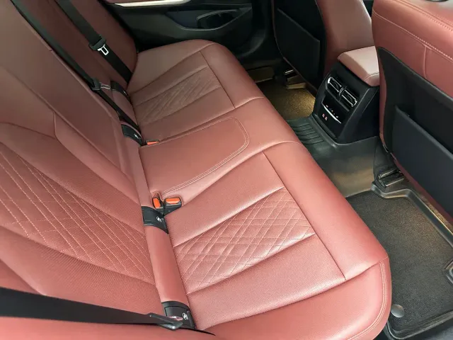 BMW 3 Series — Фото автомобиля 15