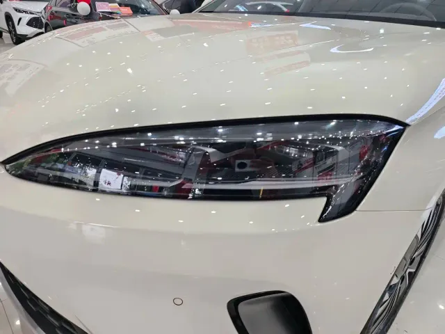 BYD Seal 07 EV — Фото автомобиля 11