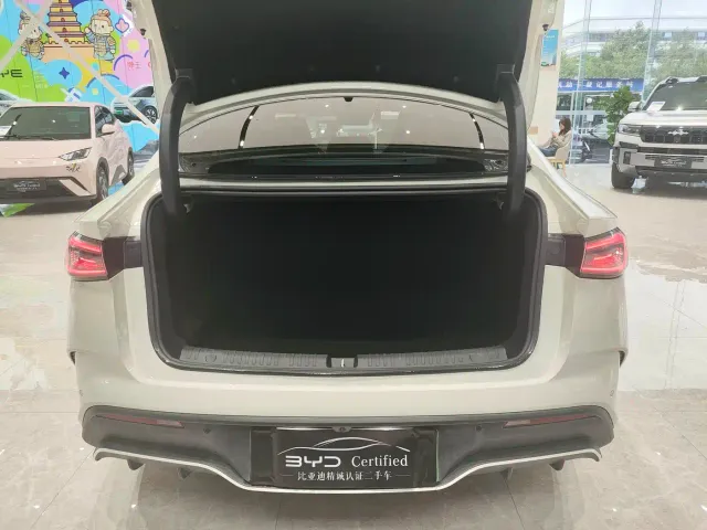 BYD Seal 06 — Фото автомобиля 15